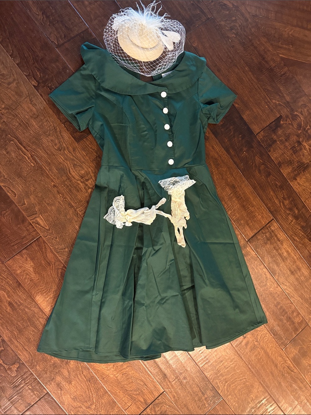 Emerald Green Vintage-Style Fit & Flare Dress with White Buttons